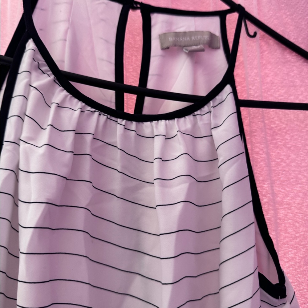 Banana Republic Monochrome Striped Sleeveless Top